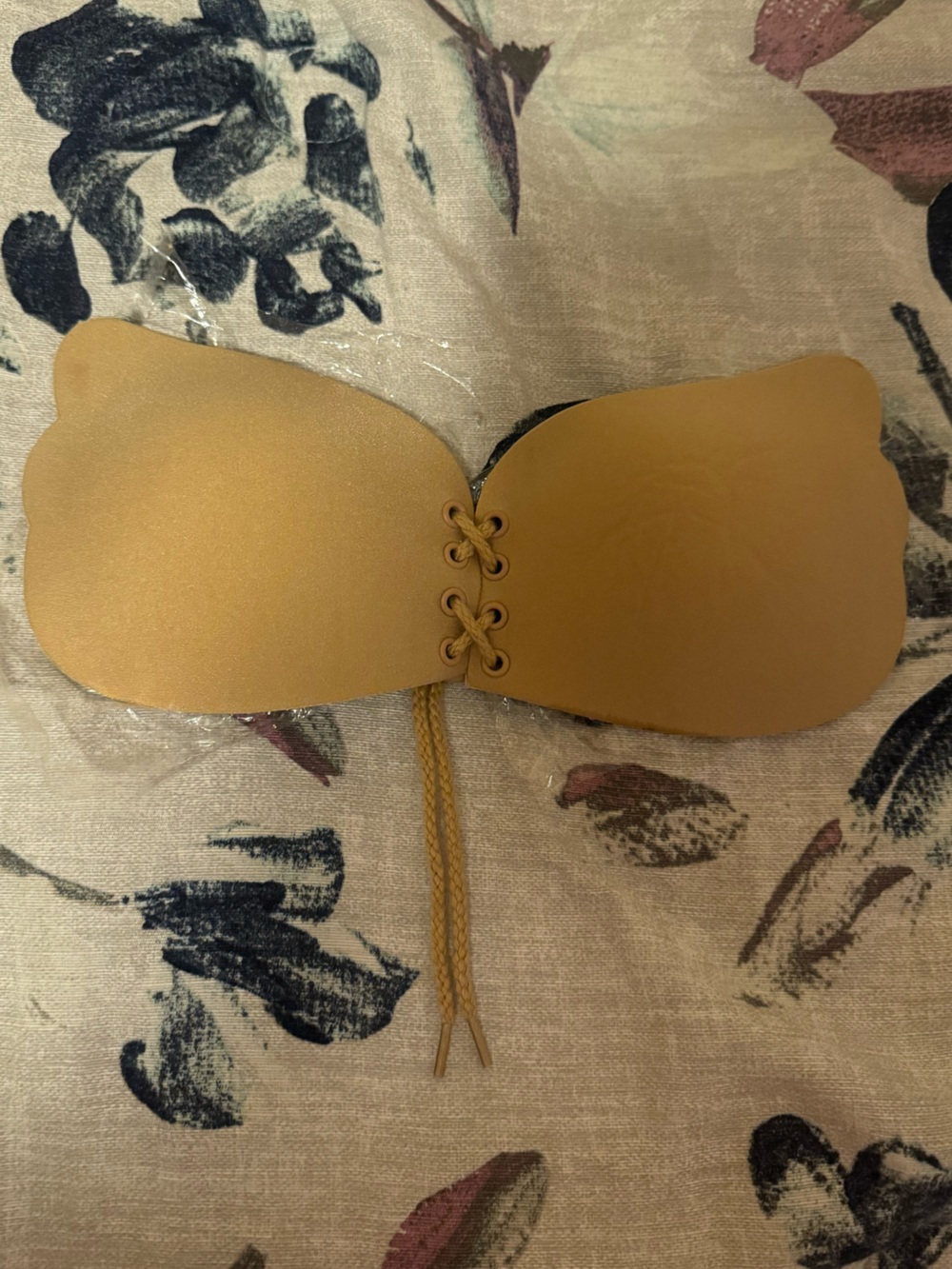 Sticky Bra